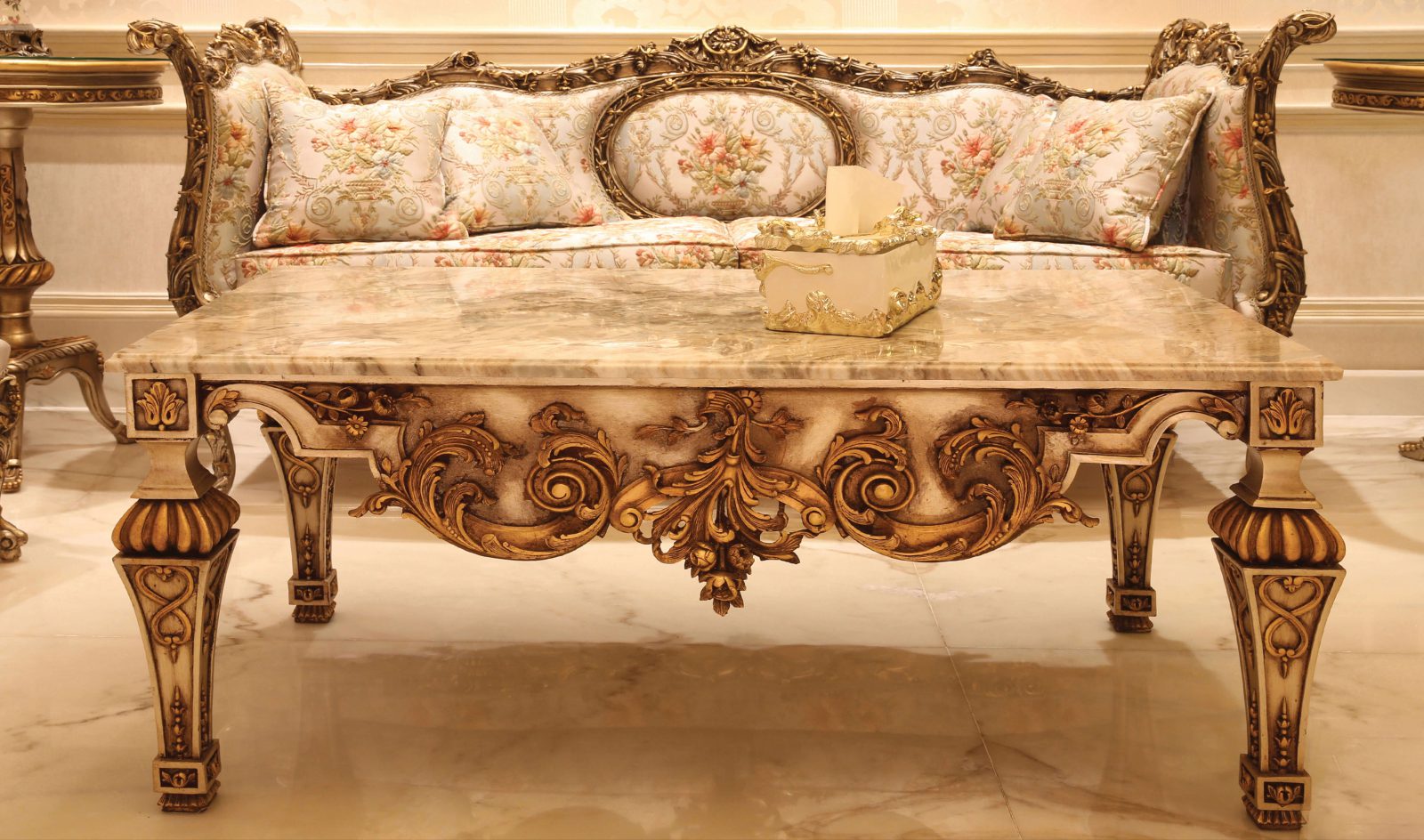 Supreme Table – Art Heritage
